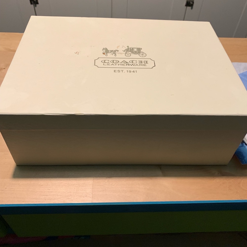 Coach high heels authentic - Picture 3 of 3